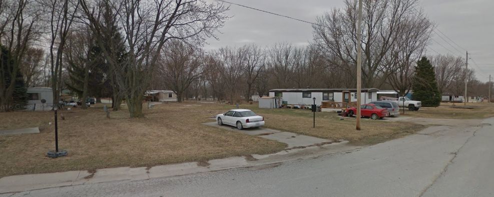 Villa Village: 2404 N 8th St, Red Oak, IA 51566